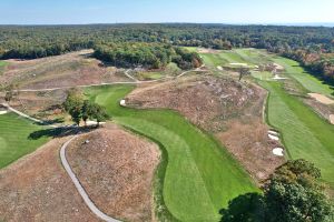 Essex County Club 18th Back Aerial